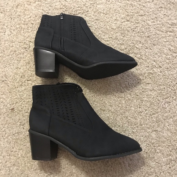 Black Laser Cutout Vegan Leather Heel Ankle Boots - Picture 7 of 8
